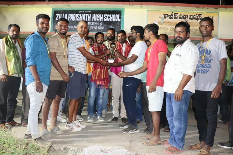 Maadri PrithviRaj attended Cricket Tournament in Patancheru