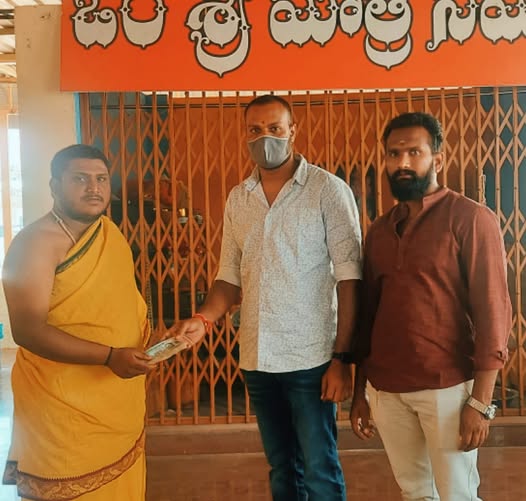 MDR Foundation Co-Founder Maadri PrithviRaj Doing Financial help at Patancheru