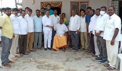 MDR Foundation Co-Founder Maadri PrithviRaj Doing Financial help at Patancheru