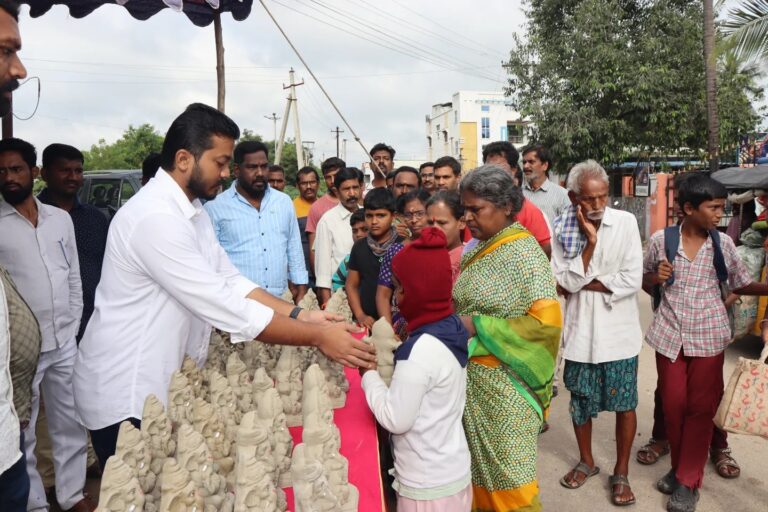 Maadri PrithviRaj Distribution Clay Ganesh