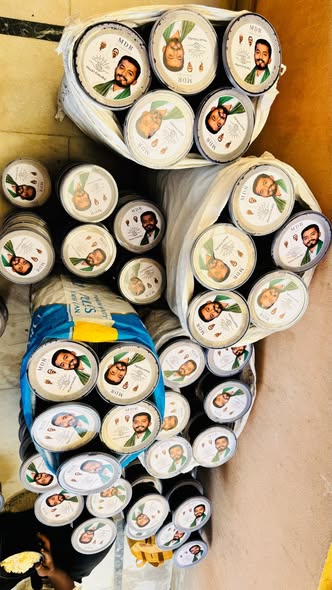 Maadri PrithviRaj Distributing Food Packets