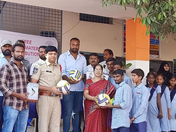 Maadri PrithviRaj Team Sponsored Valley Balls to Students in Patancheru