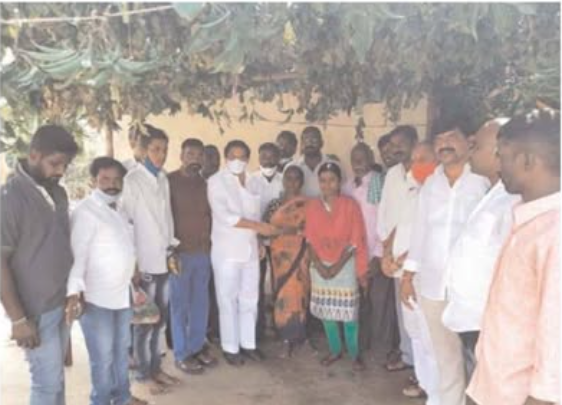 MDR Foundation Co-Founder Maadri PrithviRaj Doing Financial help at Patancheru